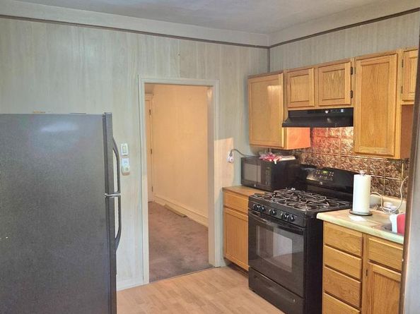 740 W Fisher Avenue, Philadelphia PA 19120