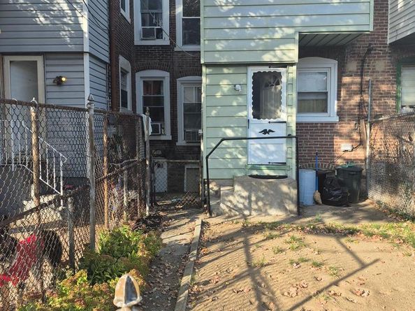 740 W Fisher Avenue, Philadelphia PA 19120