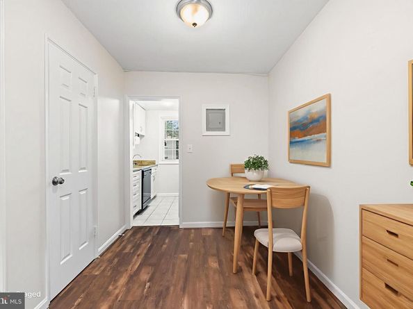 4307 2nd Road N 43074, Arlington VA 22203