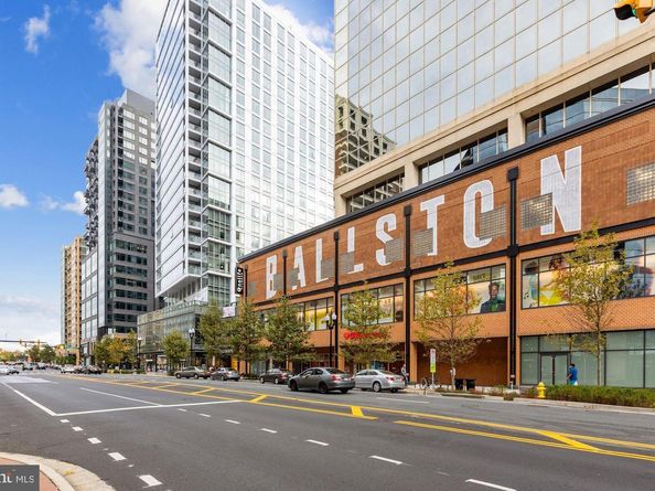 4307 2nd Road N 43074, Arlington VA 22203