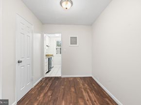 4307 2nd Road N 43074, Arlington VA 22203