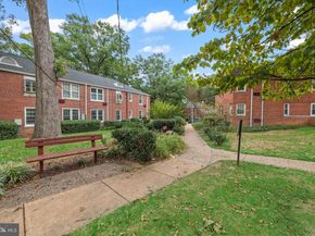 4307 2nd Road N 43074, Arlington VA 22203