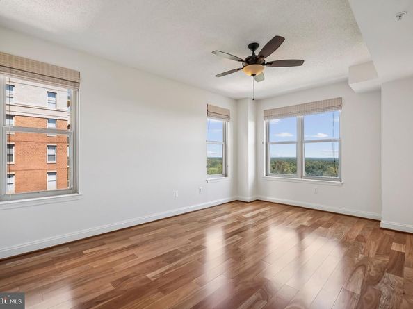 11776 Stratford House Place 1103, Reston VA 20190
