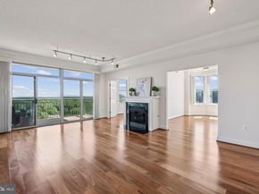 11776 Stratford House Place 1103, Reston VA 20190