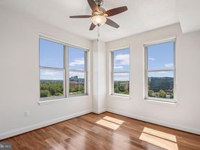 11776 Stratford House Place 1103, Reston VA 20190