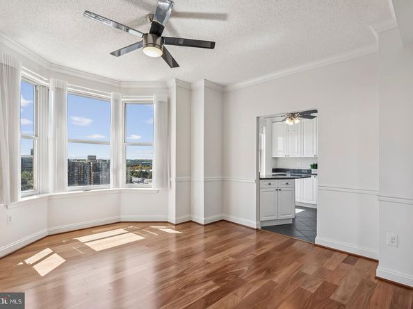 11776 Stratford House Place 1103, Reston VA 20190