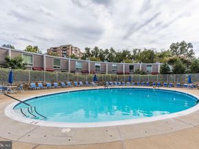 4977 Battery Lane 1319, Bethesda MD 20814