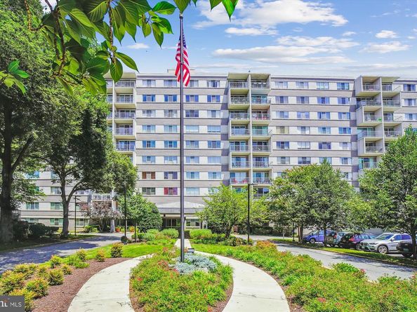 4977 Battery Lane 1319, Bethesda MD 20814