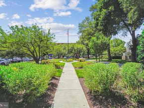 4977 Battery Lane 1319, Bethesda MD 20814