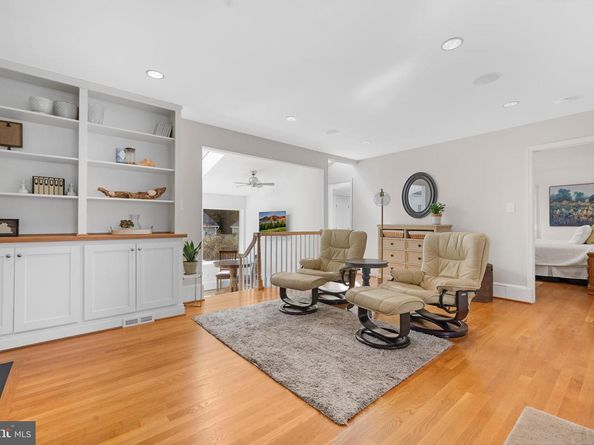 2119 Westmoreland Street, Falls Church VA 22043