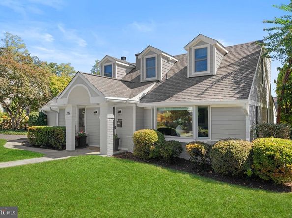 2119 Westmoreland Street, Falls Church VA 22043