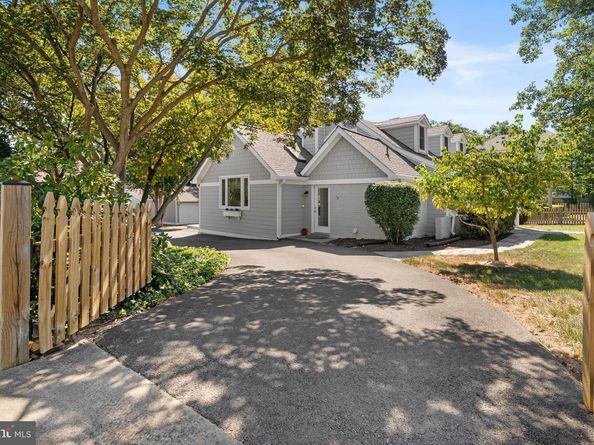 2119 Westmoreland Street, Falls Church VA 22043