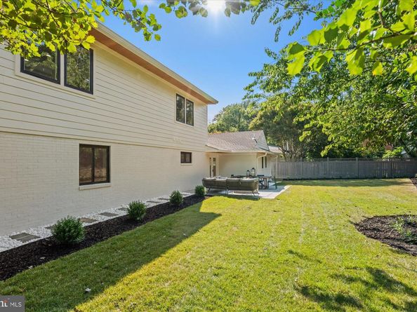 6125 Overlea Road, Bethesda MD 20816