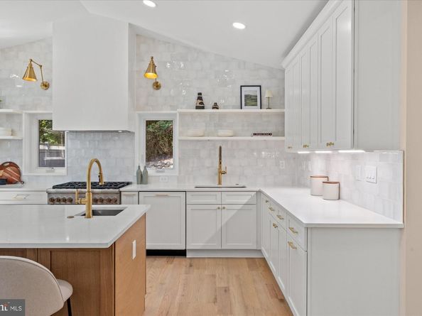 6125 Overlea Road, Bethesda MD 20816