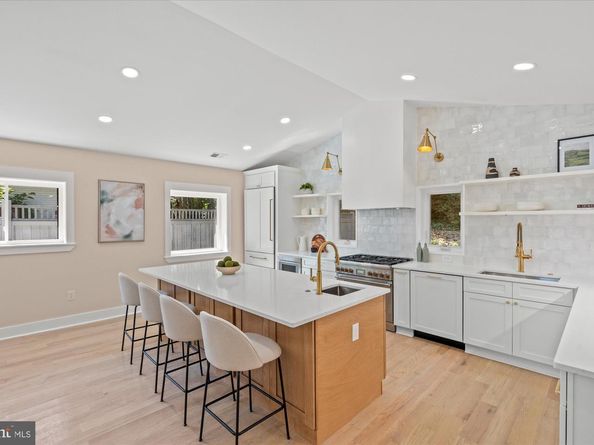 6125 Overlea Road, Bethesda MD 20816