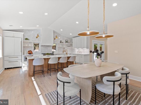 6125 Overlea Road, Bethesda MD 20816