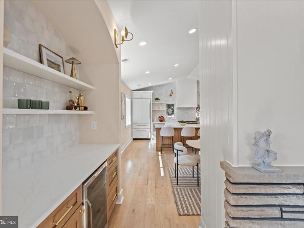 6125 Overlea Road, Bethesda MD 20816
