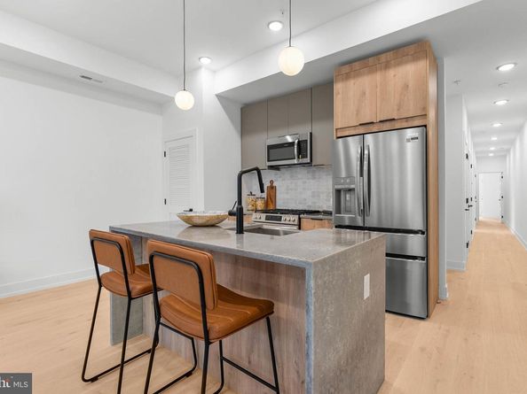 1338 N Franklin Street A, Philadelphia PA 19122