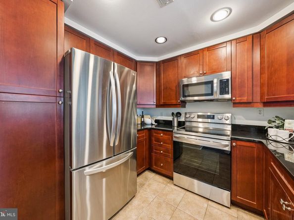 1111 11TH Street NW 901, Washington DC 20001