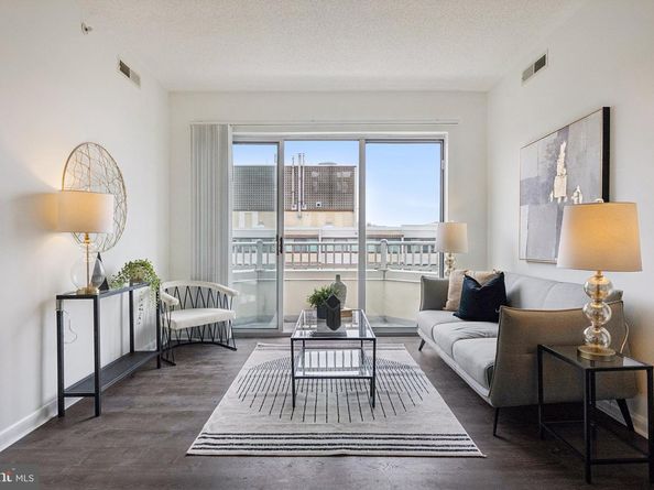 1111 11TH Street NW 901, Washington DC 20001