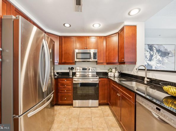 1111 11TH Street NW 901, Washington DC 20001