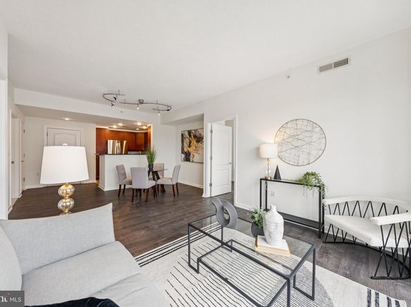 1111 11TH Street NW 901, Washington DC 20001