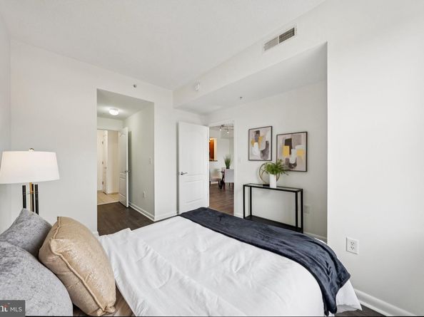 1111 11TH Street NW 901, Washington DC 20001