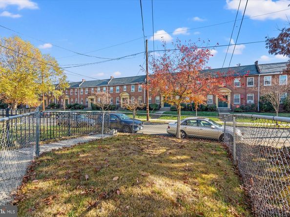 134 35TH Street NE, Washington DC 20019