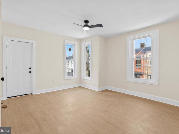 2742 W Montgomery Avenue, Philadelphia PA 19121