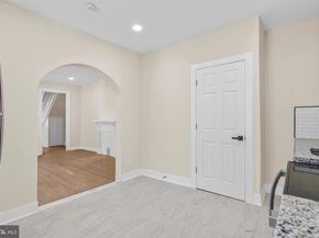 2742 W Montgomery Avenue, Philadelphia PA 19121