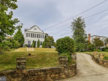 1308 Lawrence Street NE