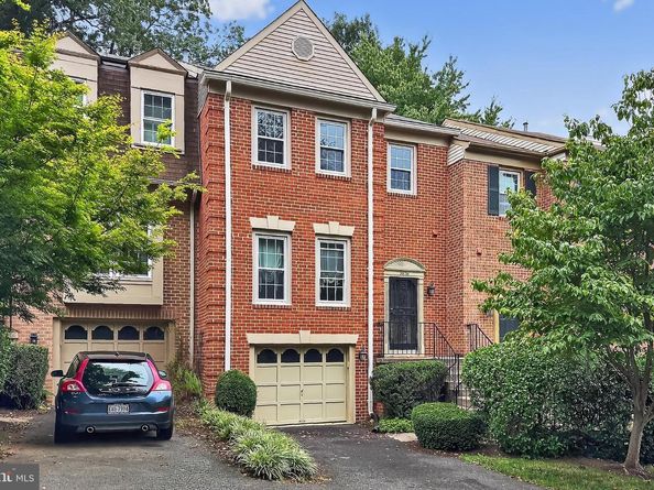 7836 Ashley Glen Road, Annandale VA 22003