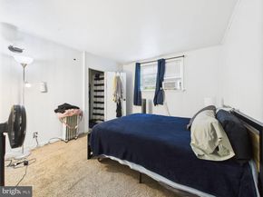 4073 Ford Road, Philadelphia PA 19131