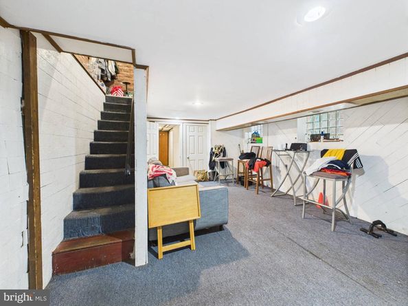 4073 Ford Road, Philadelphia PA 19131