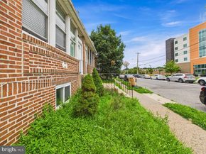 4073 Ford Road, Philadelphia PA 19131