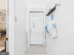 4073 Ford Road, Philadelphia PA 19131