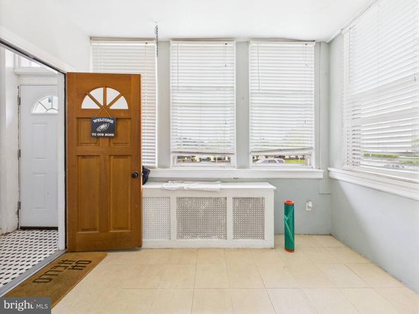 4073 Ford Road, Philadelphia PA 19131