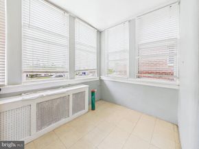 4073 Ford Road, Philadelphia PA 19131