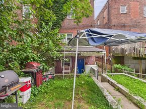 4073 Ford Road, Philadelphia PA 19131