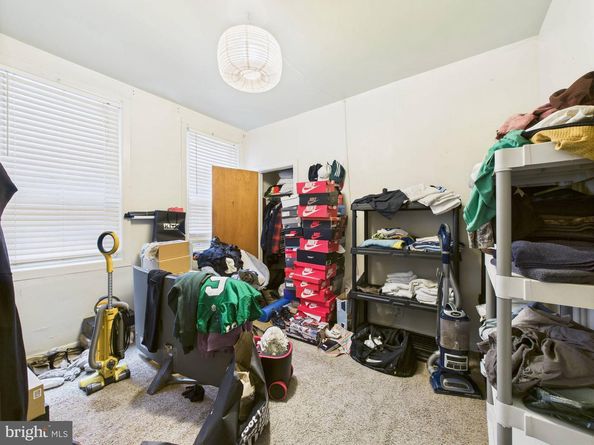 4073 Ford Road, Philadelphia PA 19131