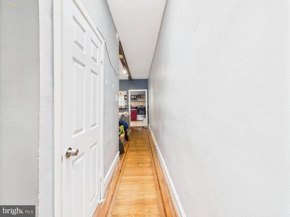 4073 Ford Road, Philadelphia PA 19131