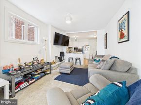 4073 Ford Road, Philadelphia PA 19131