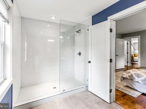 1239 Simms Place NE 3, Washington DC 20002
