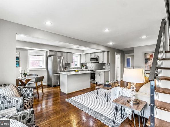 1239 Simms Place NE 3, Washington DC 20002