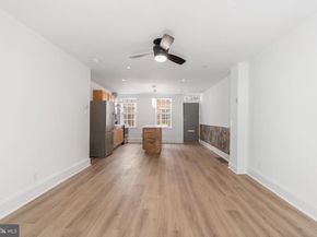 1524 Naudain Street, Philadelphia PA 19146