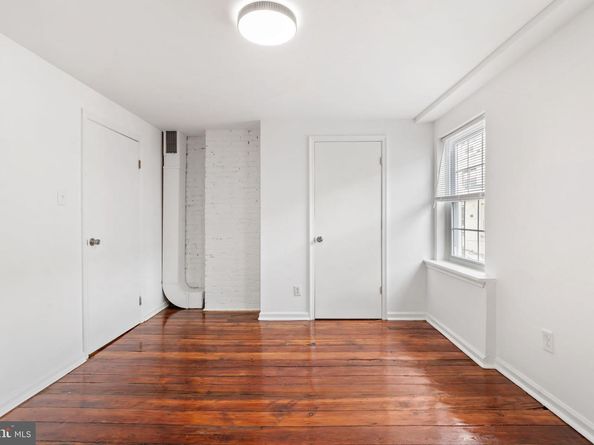 1524 Naudain Street, Philadelphia PA 19146