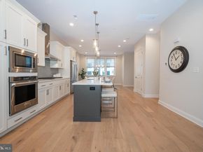 303 W Squire Drive, Newtown Square PA 19073