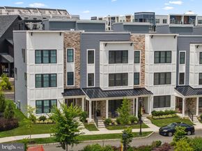 303 W Squire Drive, Newtown Square PA 19073