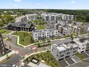 303 W Squire Drive, Newtown Square PA 19073