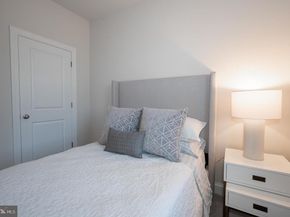 303 W Squire Drive, Newtown Square PA 19073